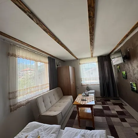 汽车旅馆 Motel Sarnitsa 瑟尔尼察