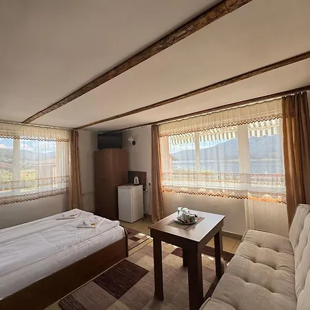 Motel Sarnitsa 2*